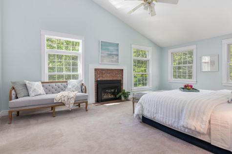 148 Hunter Way Falmouth ME 04105