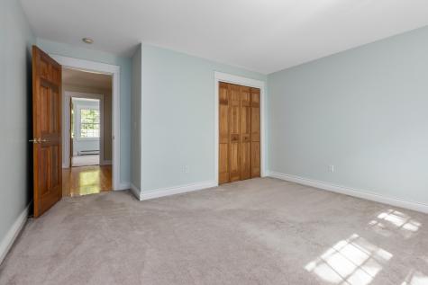 148 Hunter Way Falmouth ME 04105