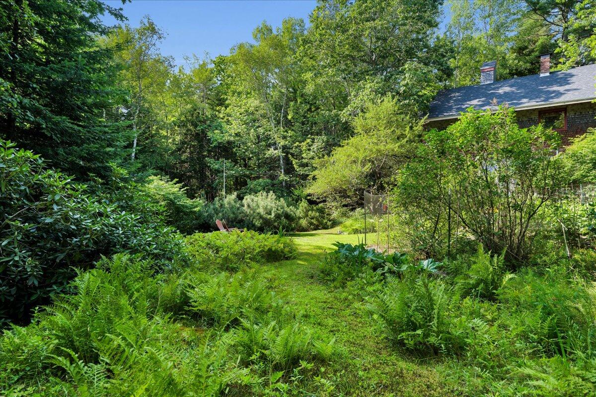9 Spruce Needle Lane Blue Hill ME 04614
