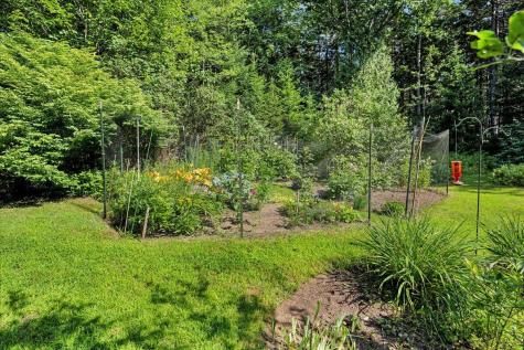 9 Spruce Needle Lane Blue Hill ME 04614