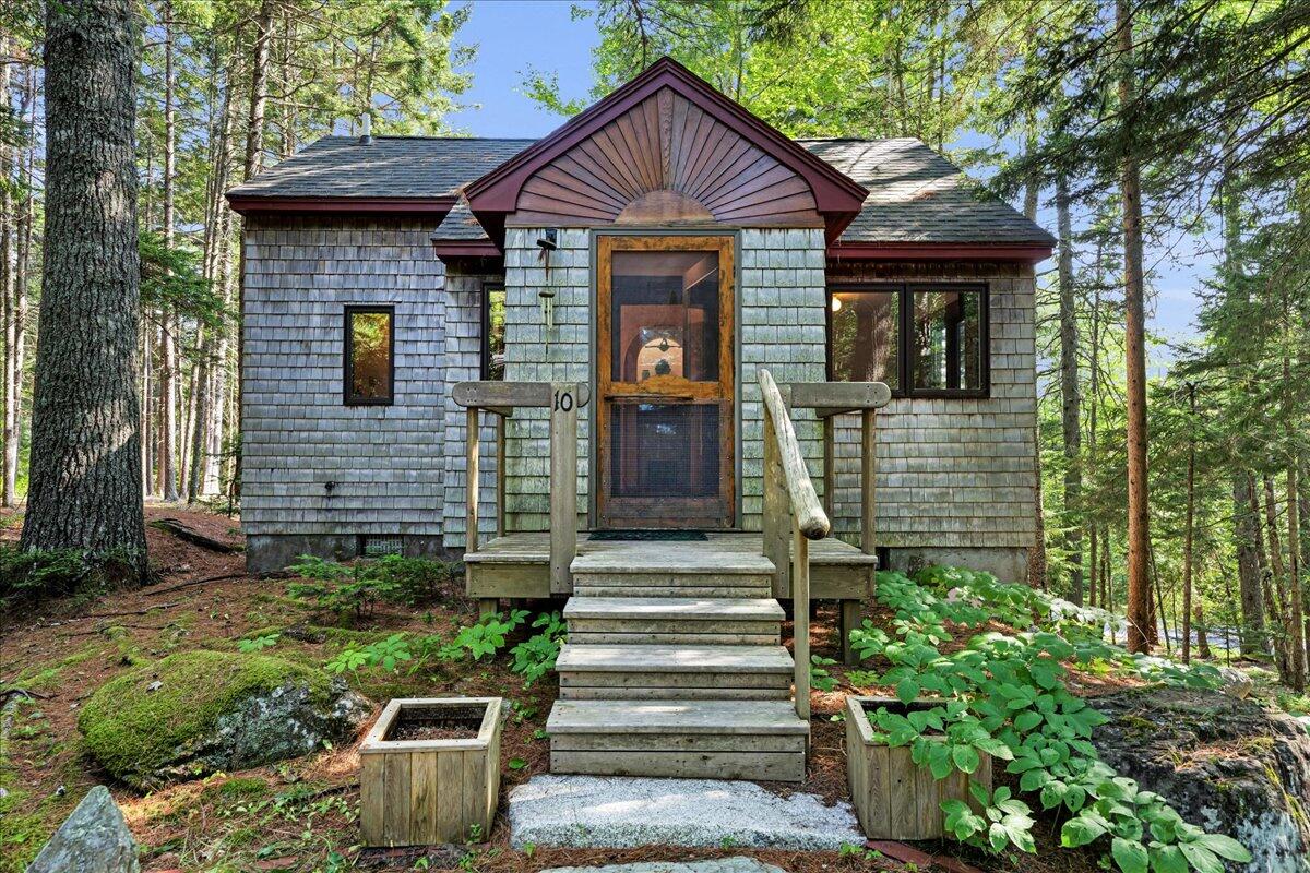 9 Spruce Needle Lane Blue Hill ME 04614