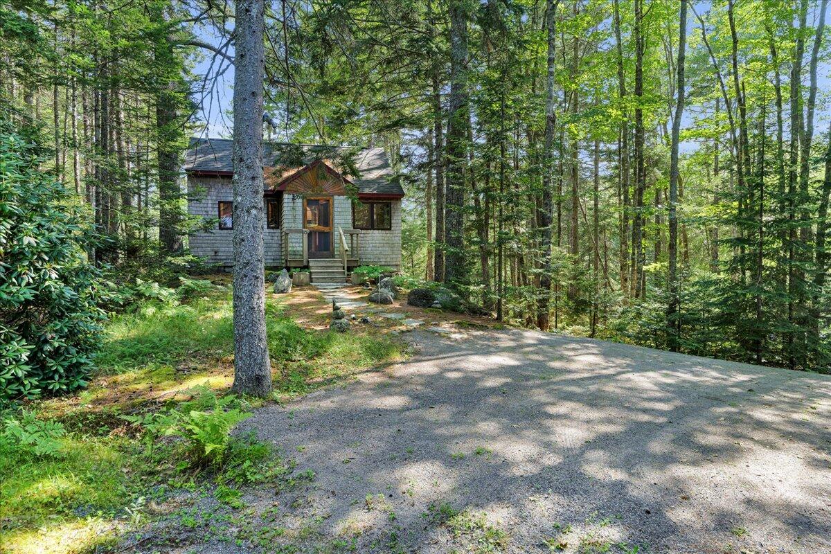 9 Spruce Needle Lane Blue Hill ME 04614