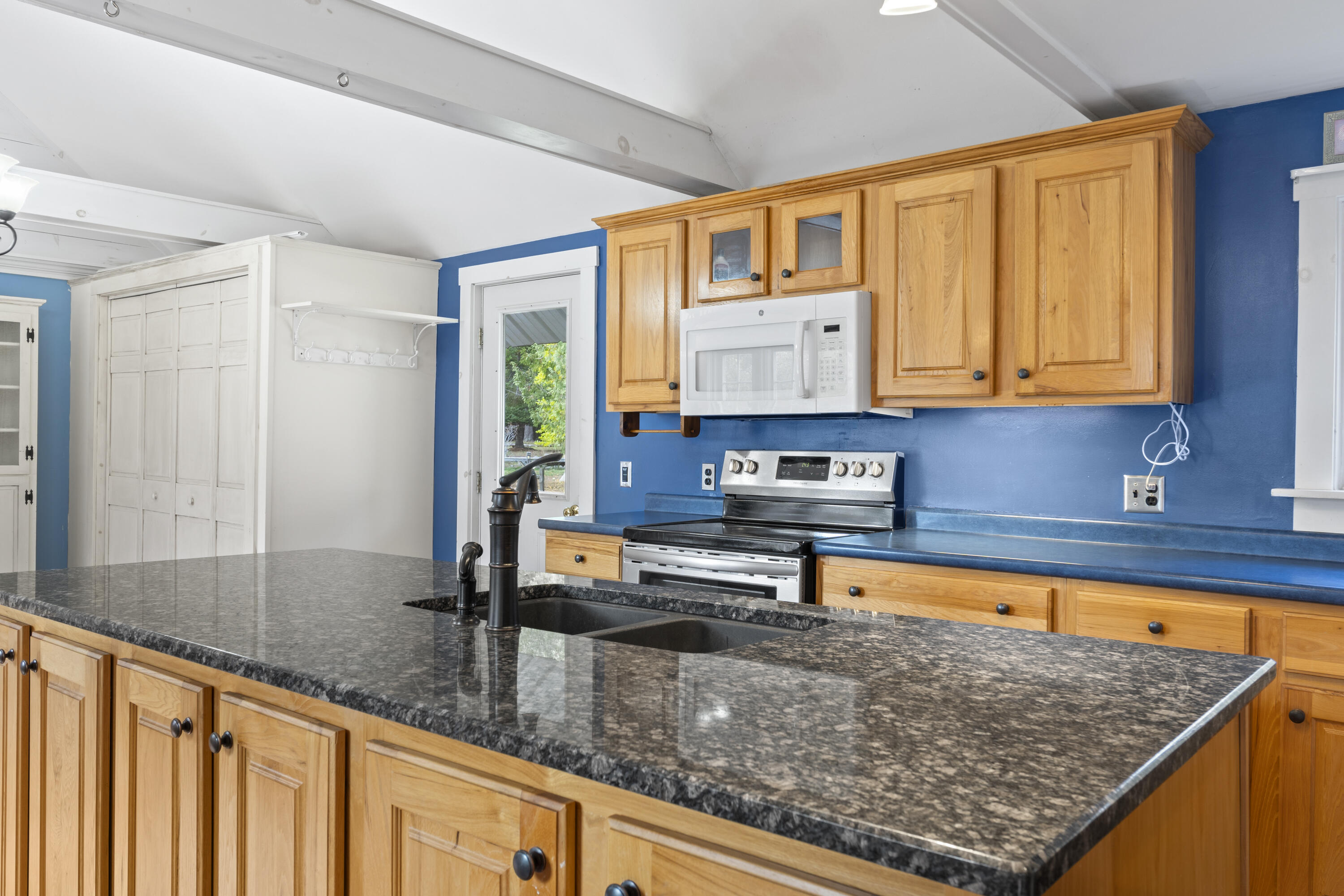 82 Carll Road Buxton ME 04093