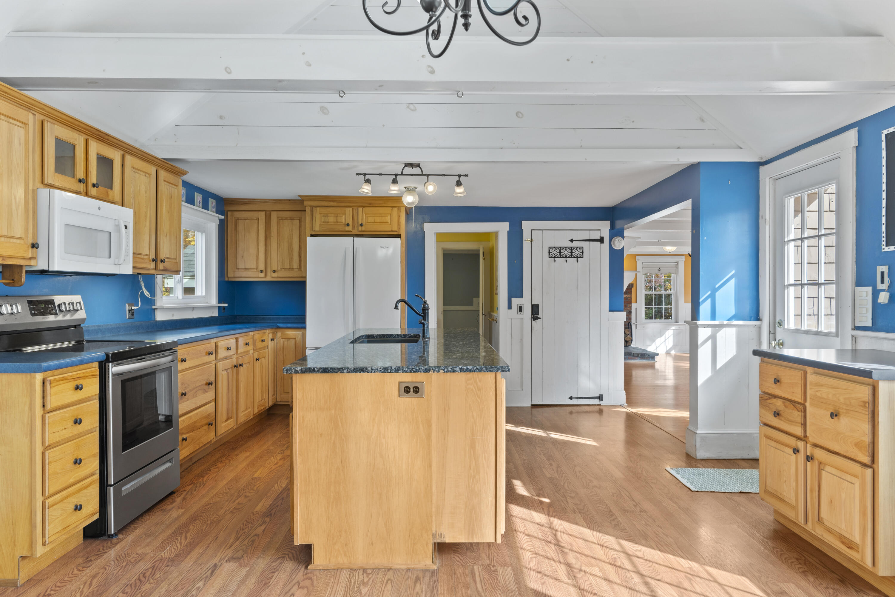 82 Carll Road Buxton ME 04093