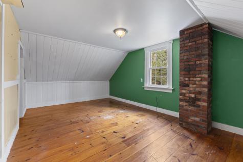 82 Carll Road Buxton ME 04093