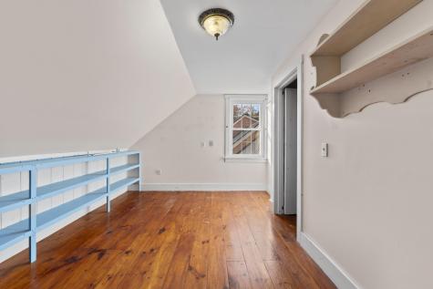 82 Carll Road Buxton ME 04093