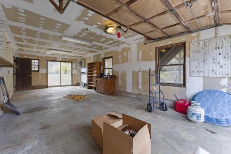 82 Carll Road Buxton ME 04093