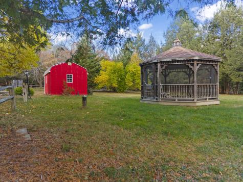 82 Carll Road Buxton ME 04093