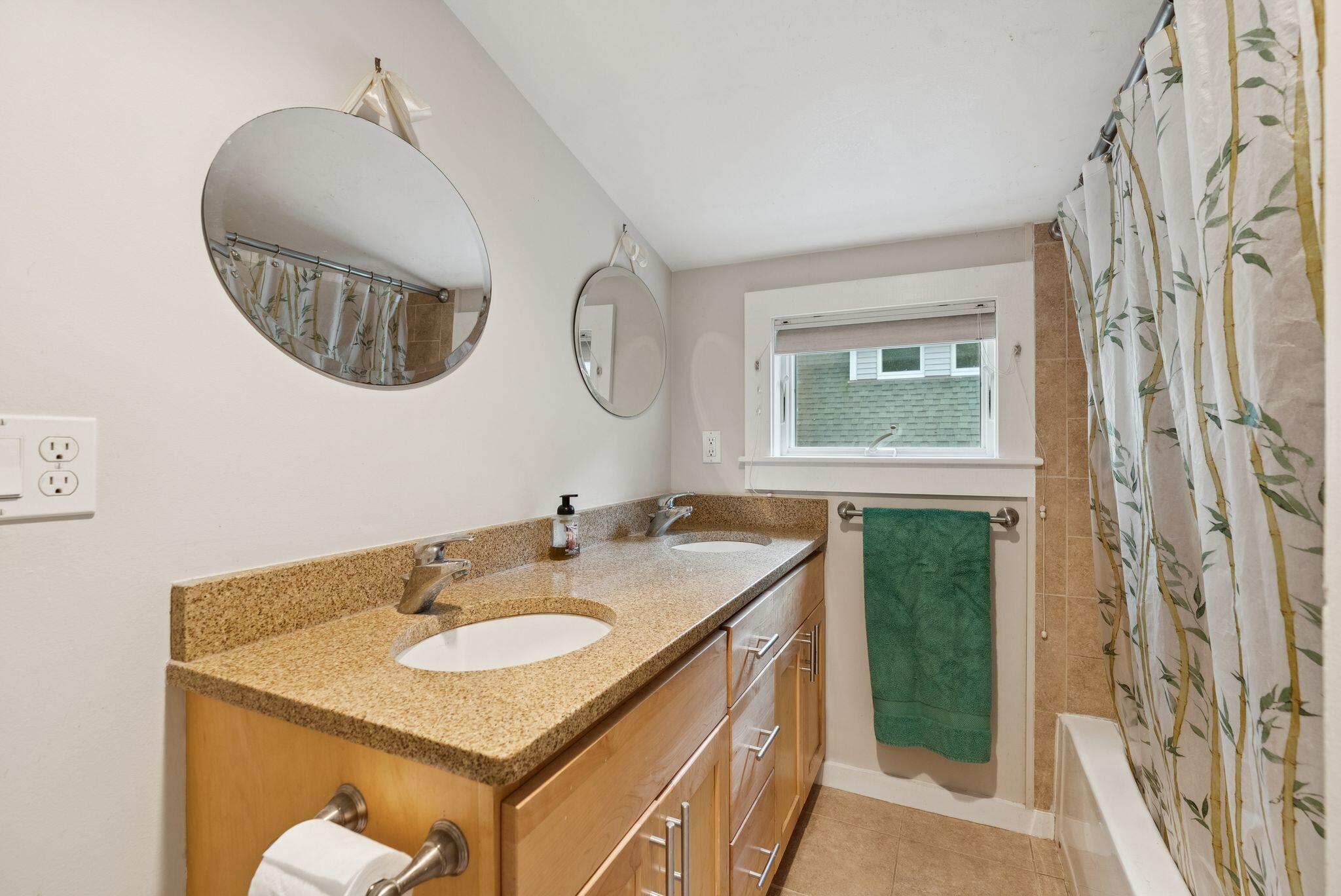 4 Sandy Beach Road Freeport ME 04032