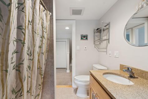 4 Sandy Beach Road Freeport ME 04032