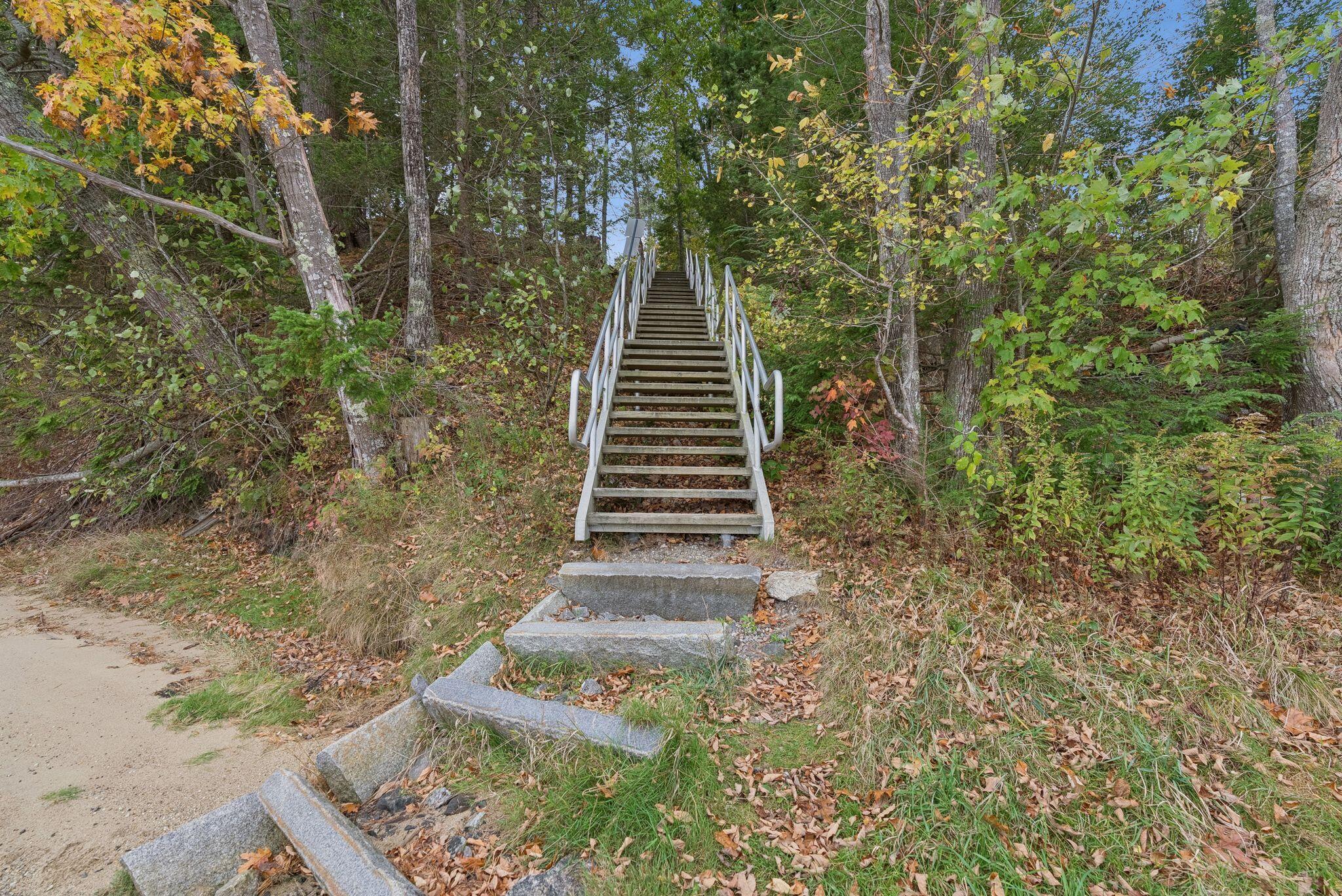 4 Sandy Beach Road Freeport ME 04032