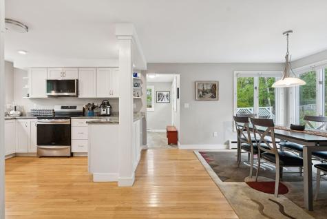 4 Sandy Beach Road Freeport ME 04032