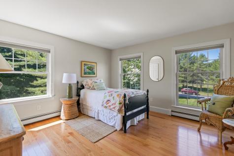 33 Royall Meadow Road Yarmouth ME 04096