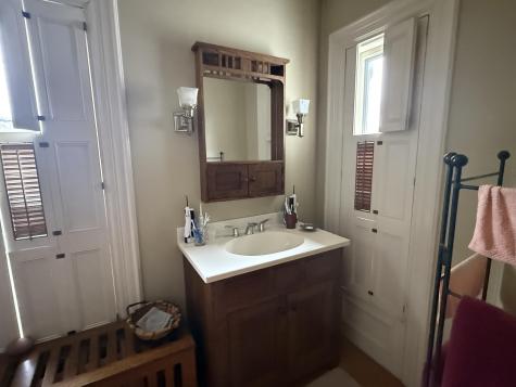 126 Grove Street Bangor ME 04401