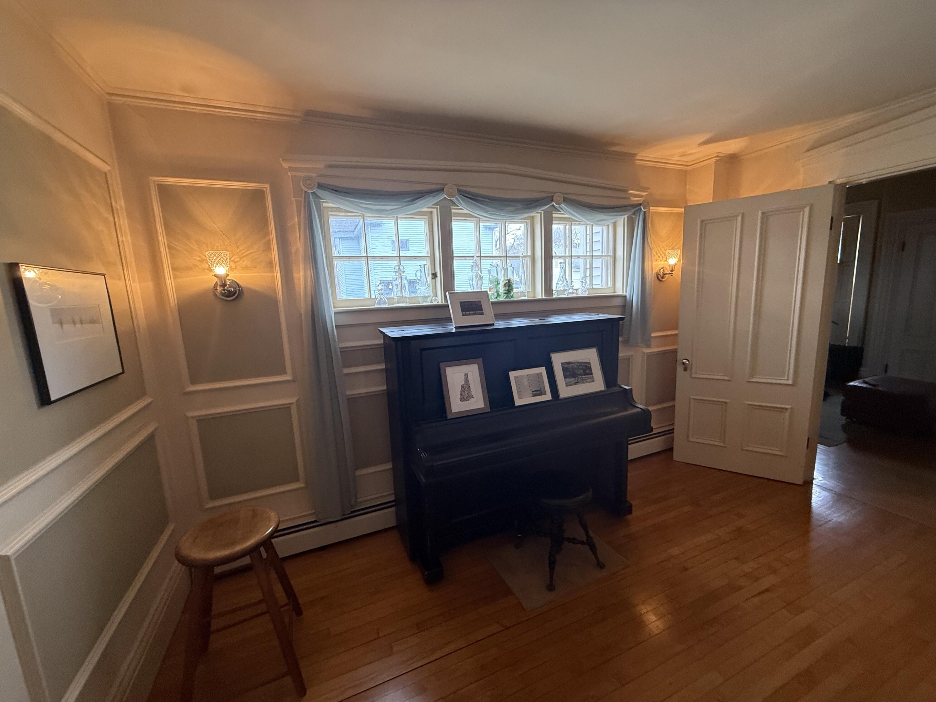 126 Grove Street Bangor ME 04401