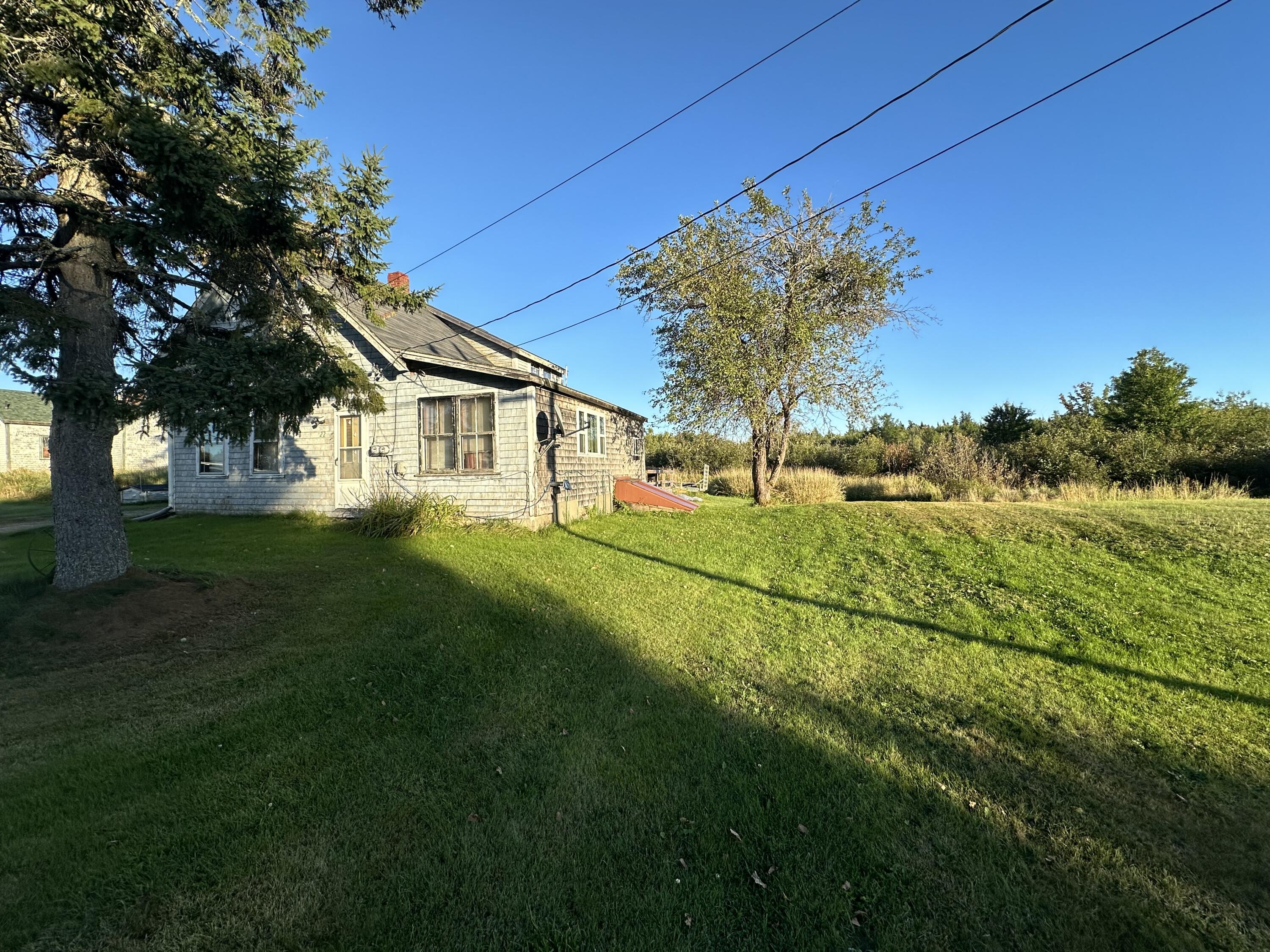 22 Cross Street Whitneyville ME 04654