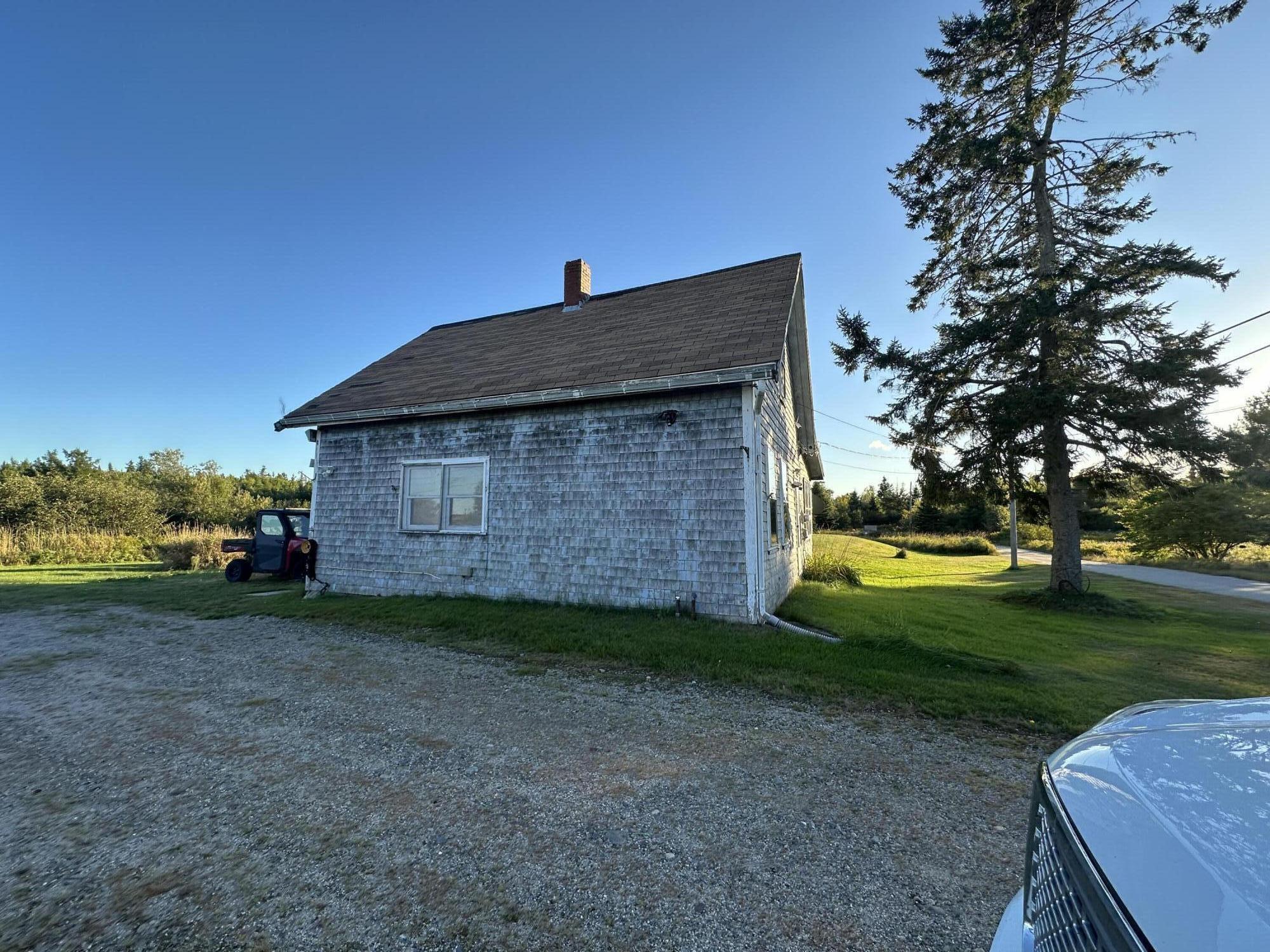 22 Cross Street Whitneyville ME 04654