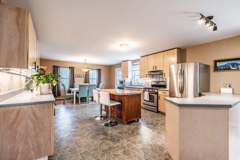 263 King Hill Road Paris ME 04281