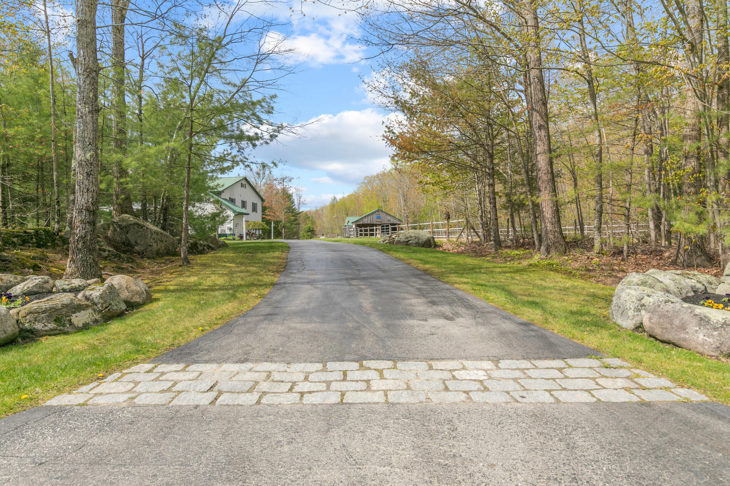86 Duke Lane Lyman ME 04002