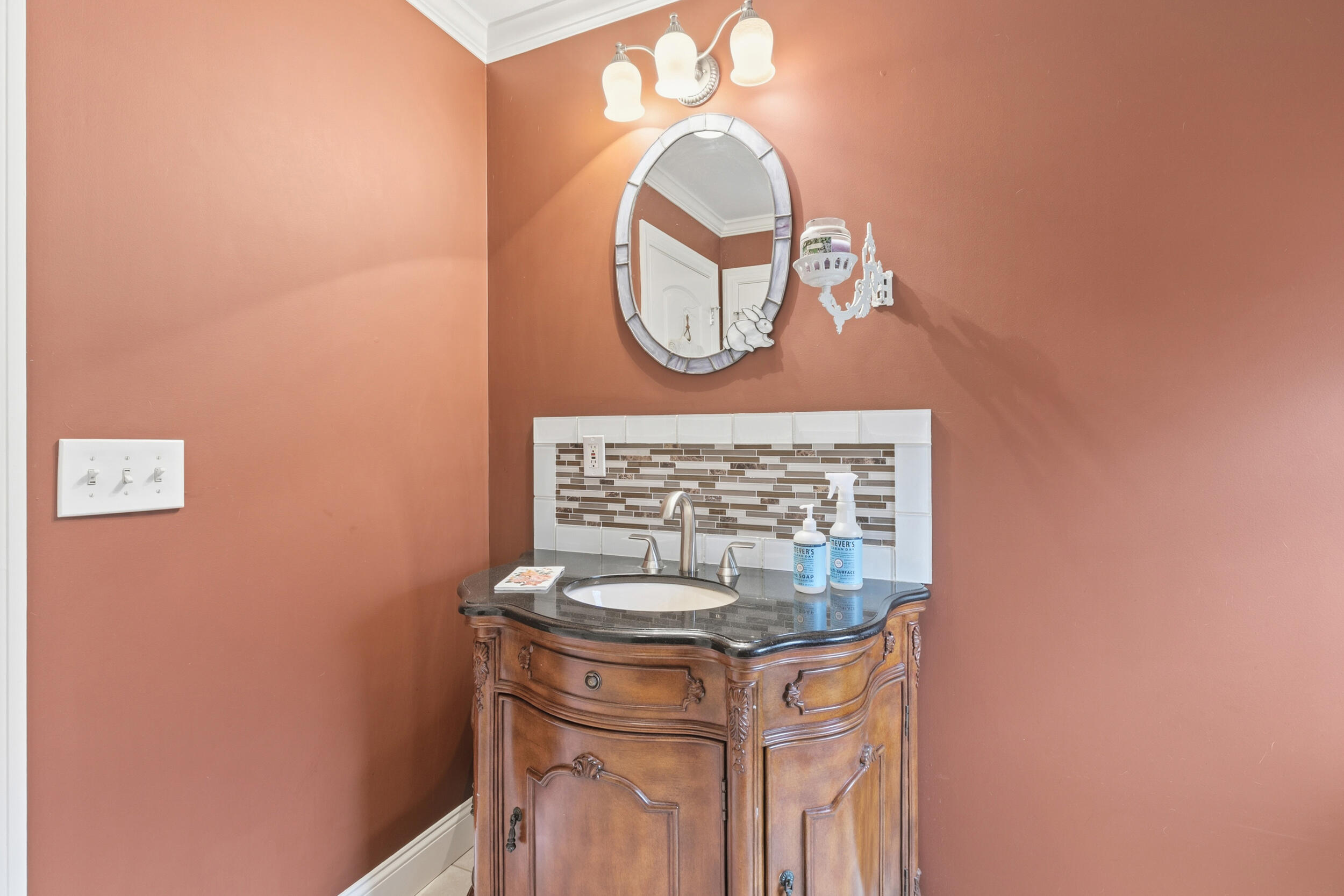 86 Duke Lane Lyman ME 04002