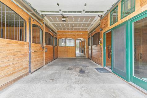 86 Duke Lane Lyman ME 04002