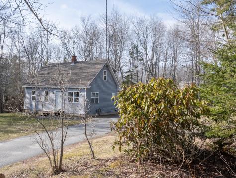 26 Gameston Park Road Ellsworth ME 04605