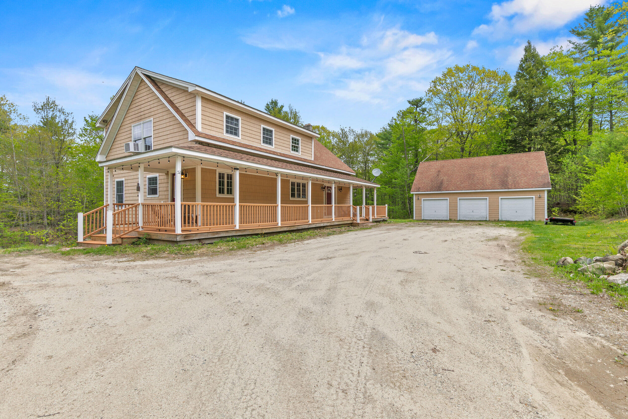 New Gloucester ME, 52 Valerie Lane