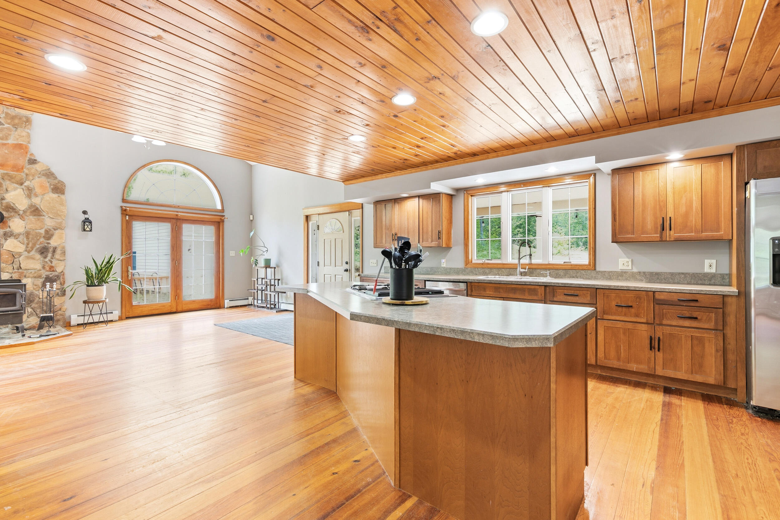 52 Valerie Lane New Gloucester ME 04260