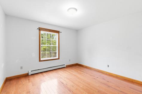 52 Valerie Lane New Gloucester ME 04260