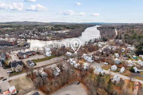 26 Pleasant Street Skowhegan ME 04976