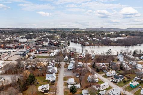 26 Pleasant Street Skowhegan ME 04976