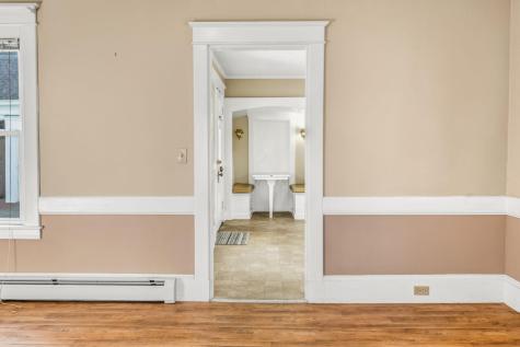 26 Pleasant Street Skowhegan ME 04976