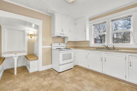 26 Pleasant Street Skowhegan ME 04976