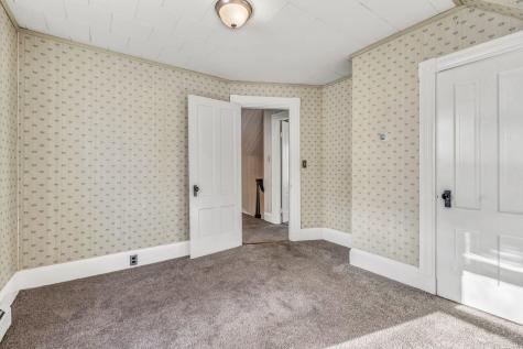 26 Pleasant Street Skowhegan ME 04976