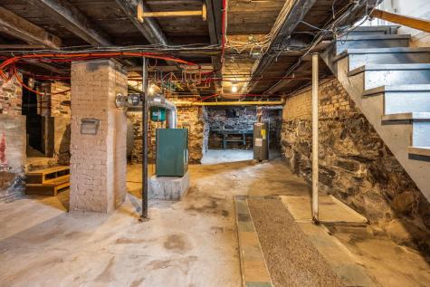 26 Pleasant Street Skowhegan ME 04976