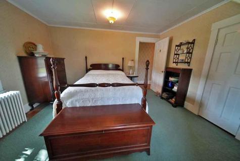 33 Pleasant Street Houlton ME 04730