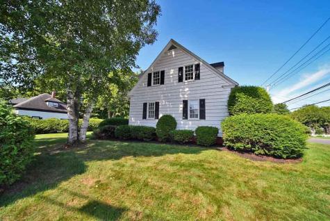 33 Pleasant Street Houlton ME 04730