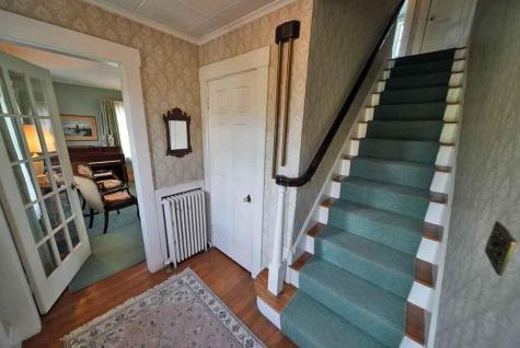 33 Pleasant Street Houlton ME 04730