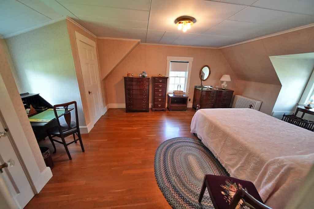 33 Pleasant Street Houlton ME 04730