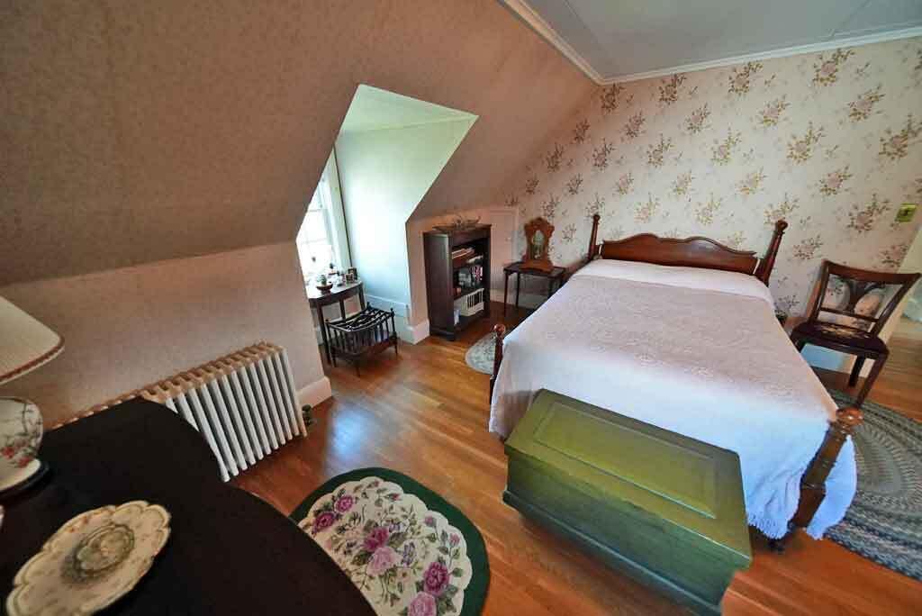 33 Pleasant Street Houlton ME 04730