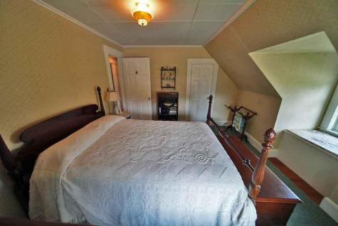 33 Pleasant Street Houlton ME 04730