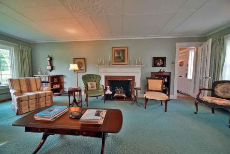 33 Pleasant Street Houlton ME 04730