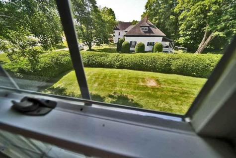 33 Pleasant Street Houlton ME 04730