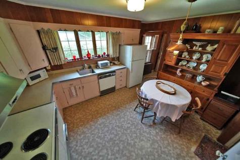 33 Pleasant Street Houlton ME 04730