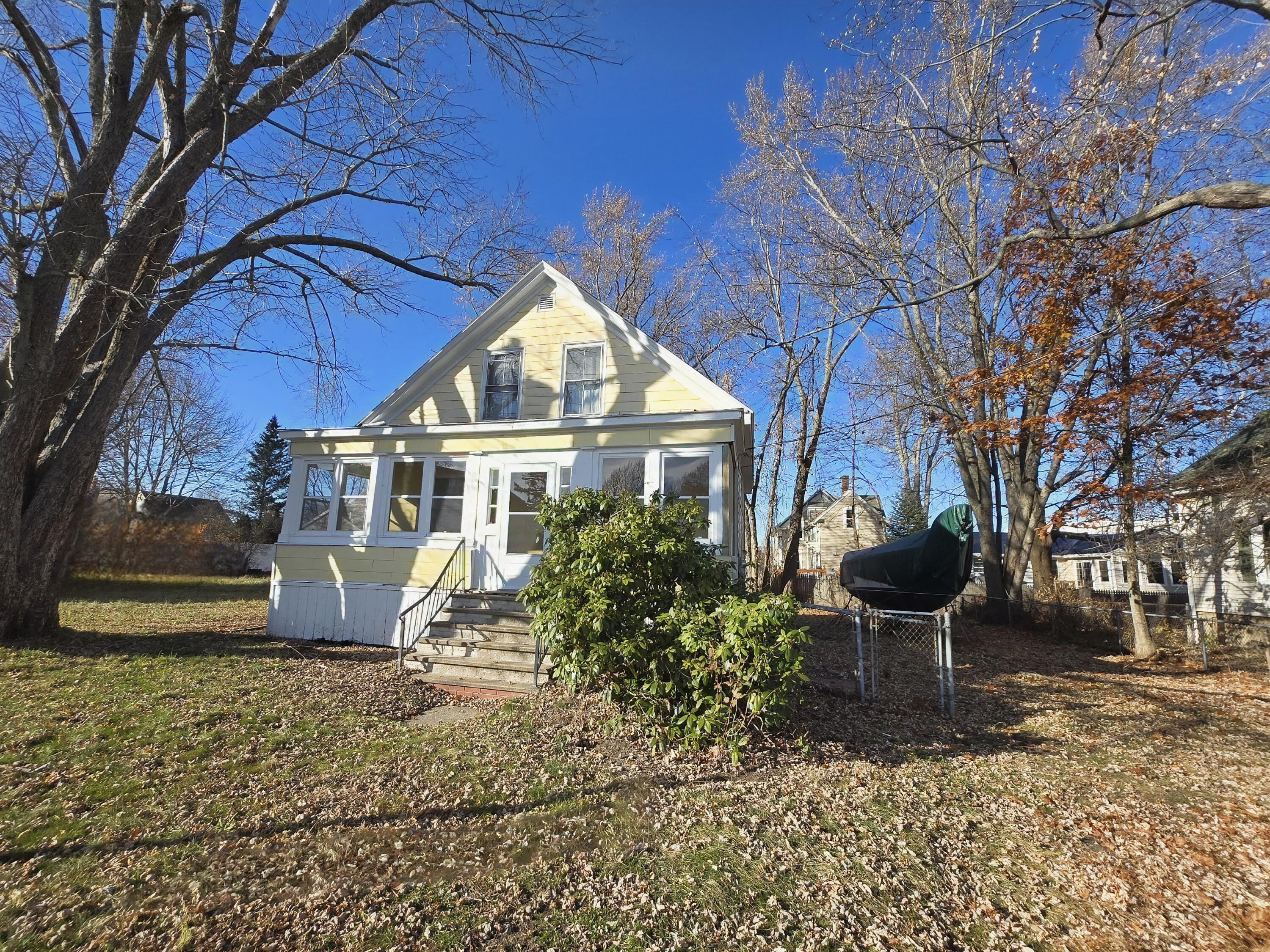 11 Chestnut Street South Portland ME 04106