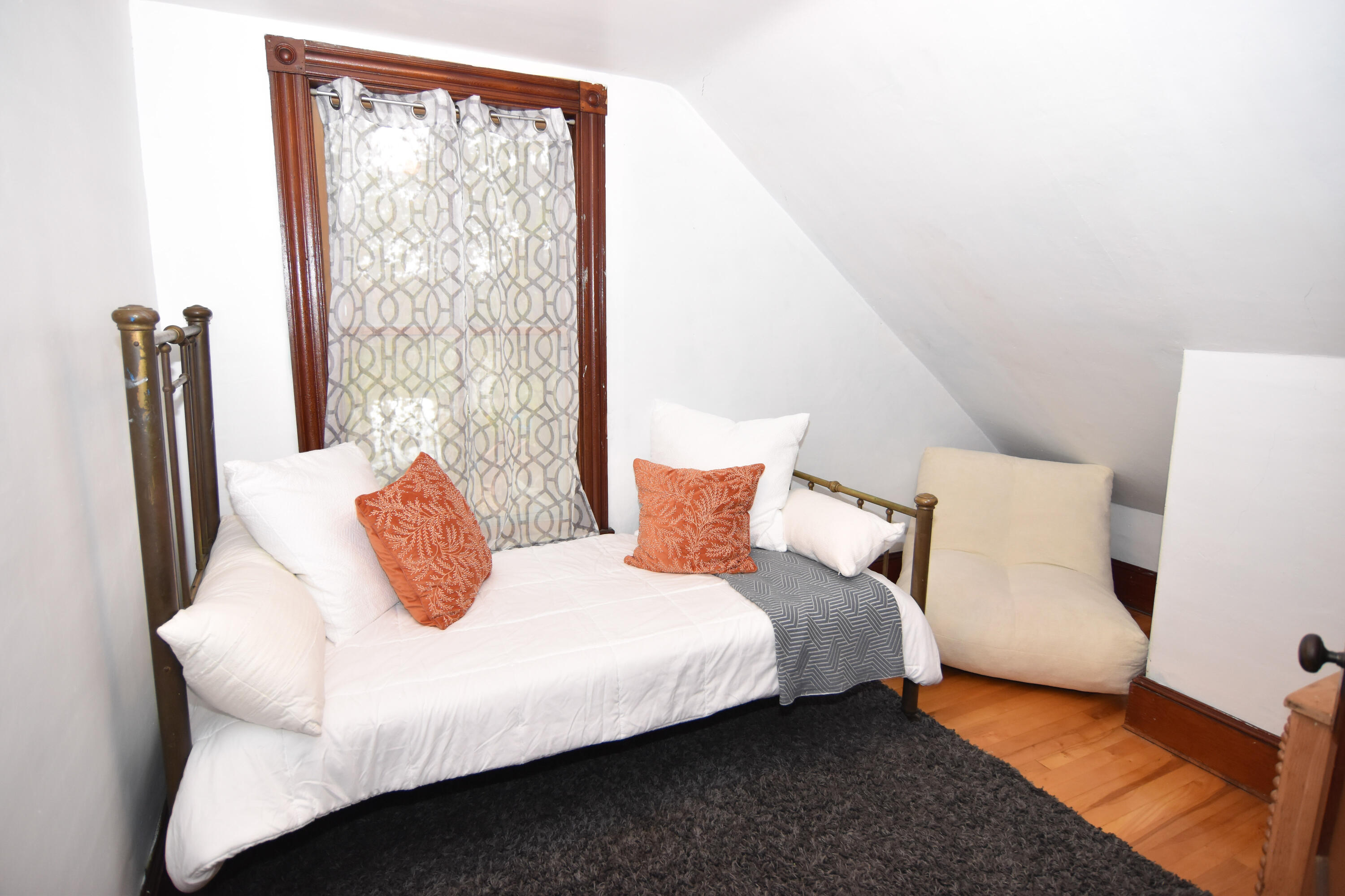 11 Chestnut Street South Portland ME 04106