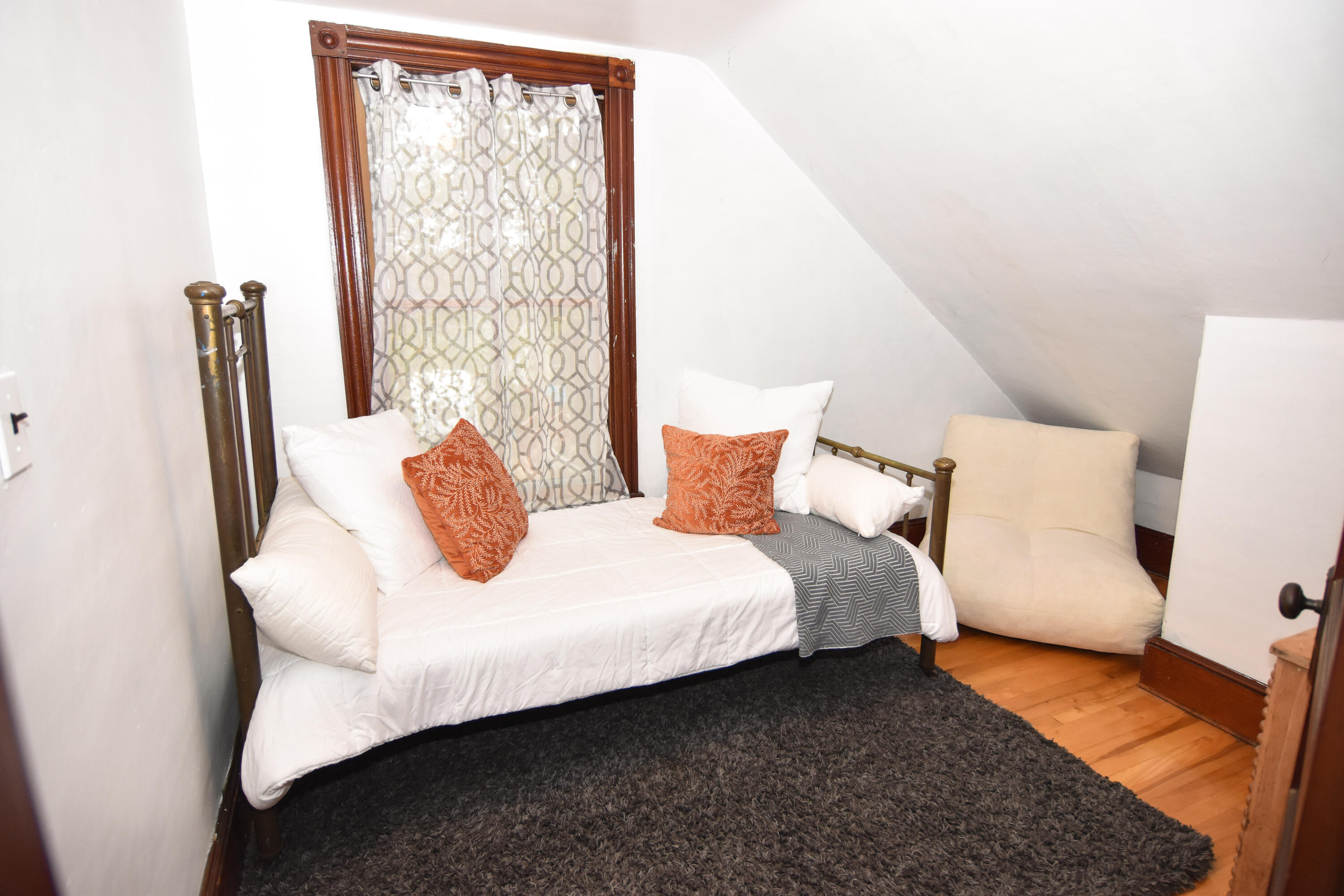 11 Chestnut Street South Portland ME 04106