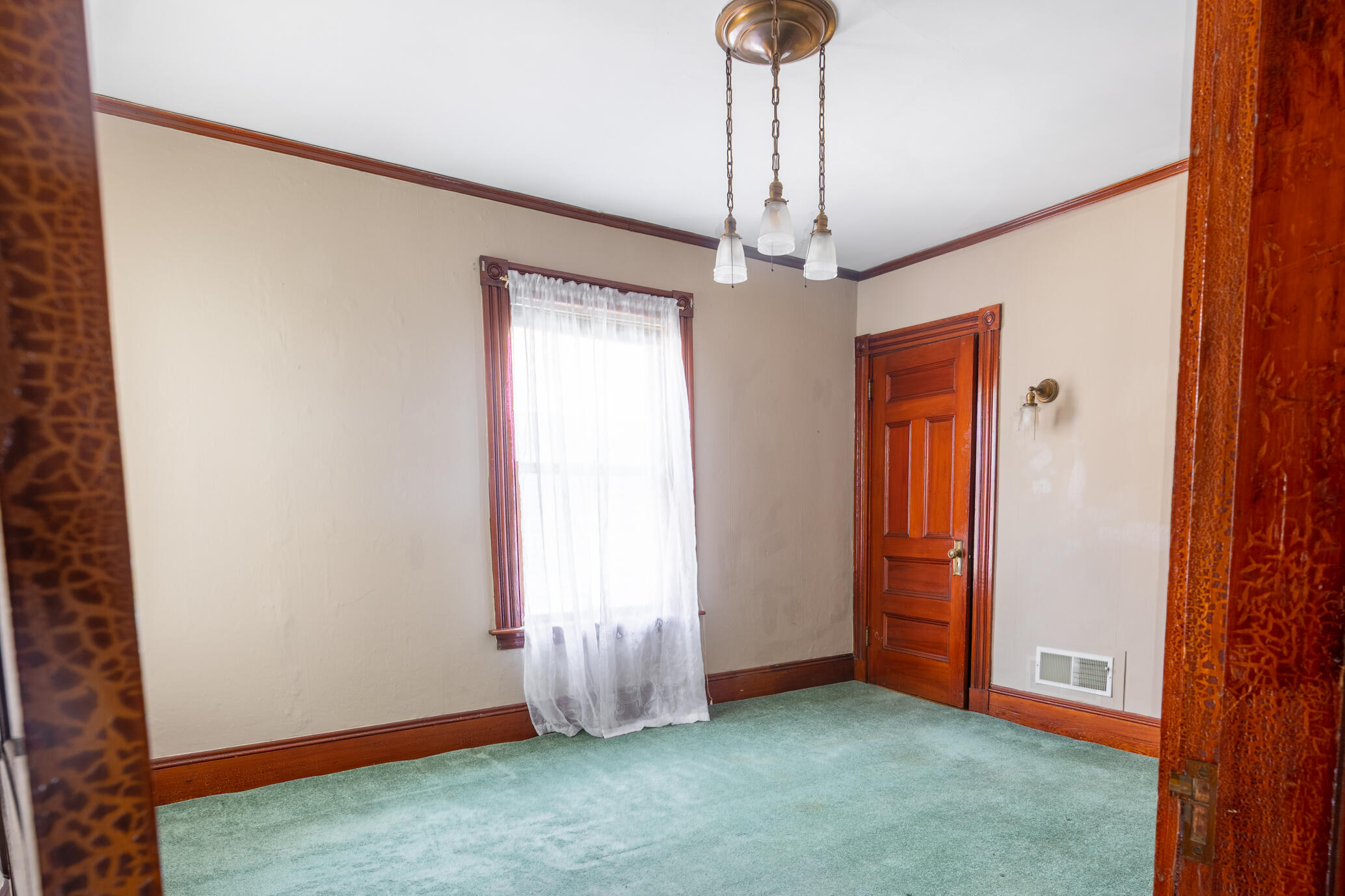 18 Hudson Street Bangor ME 04401