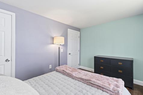 14 Margaret Street Naples ME 04055
