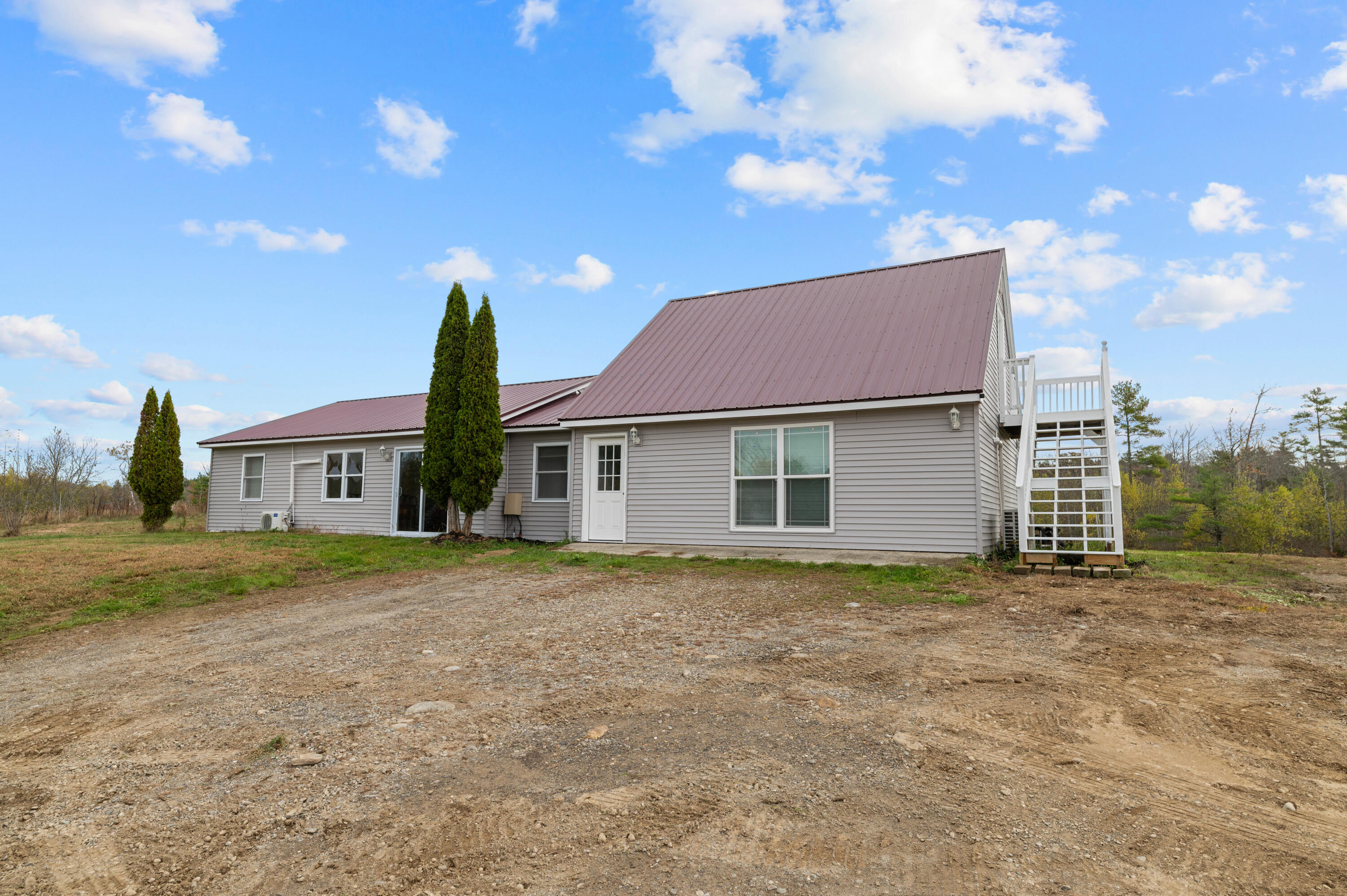 20 Irish Lane Whitefield ME 04353
